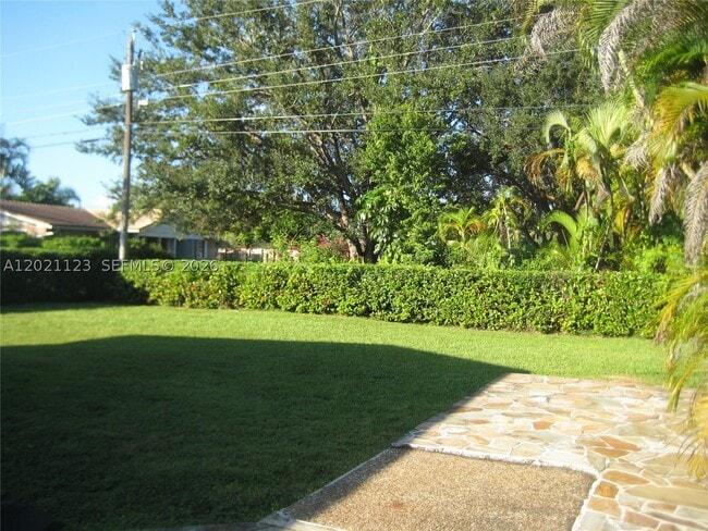 Building Photo - 13220 SW 99th Ct