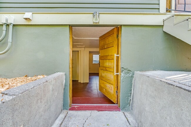 Photo - 2605 SE 23rd Ave Unit B