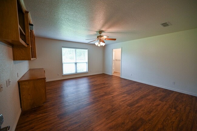 Photo - 3 Bed 2 Bath SFR in Decatur