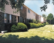 Lincolnwood Apartments - Lincolnwood Apartments