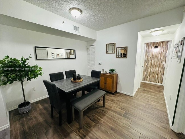 Photo - 2120 W Preserve Way Unidad 107