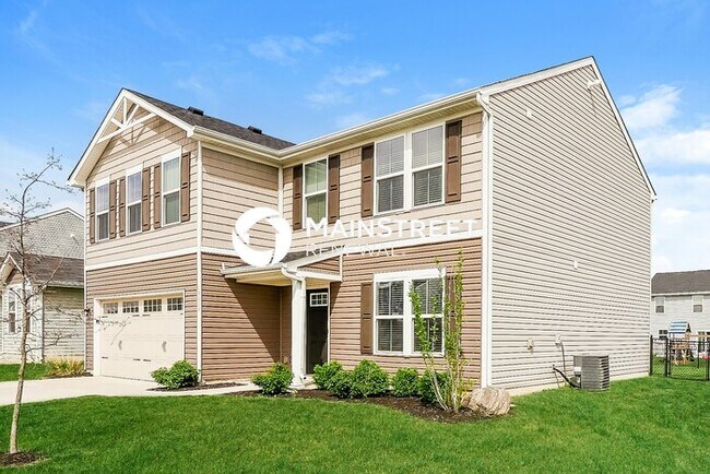 5 Bedroom Pet-Friendly Home in CAMBY, IN with Main Street Renewal