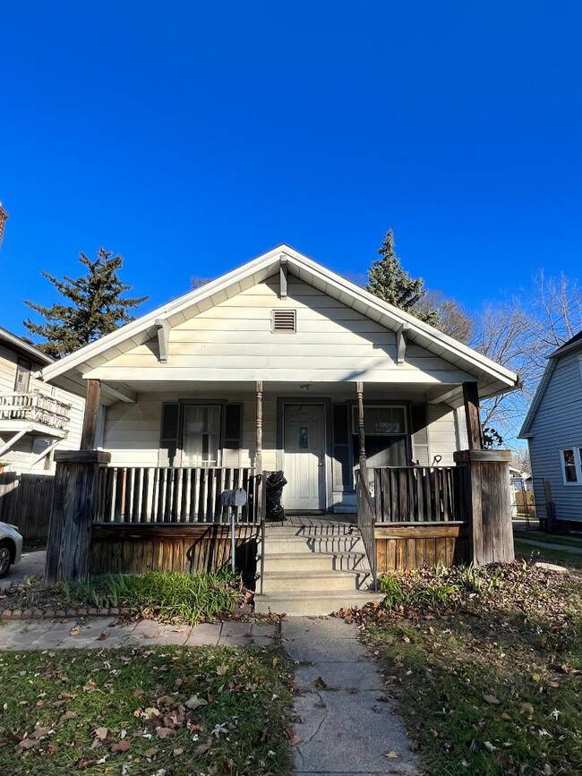 Building Photo - 1946 Gratiot Ave Rental