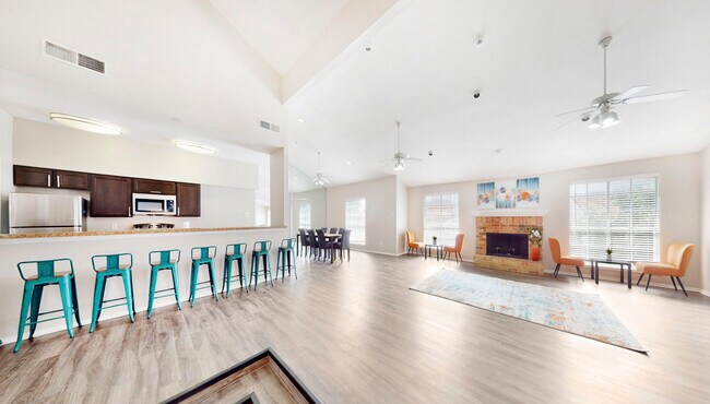 Photo - MAA Remington Hills