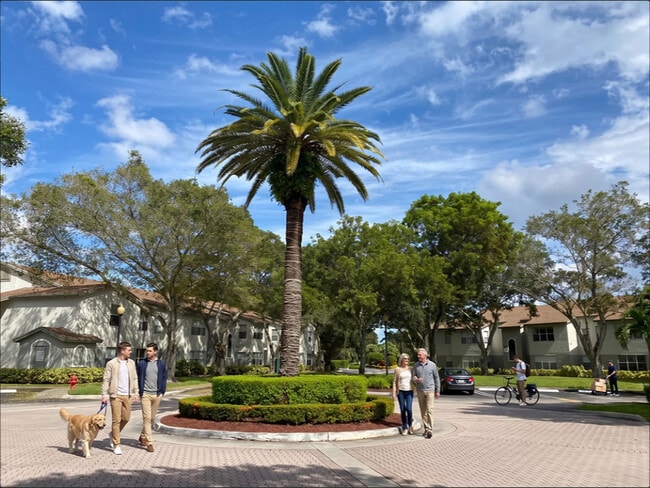 Ponte Verde At Palm Beach Lakes