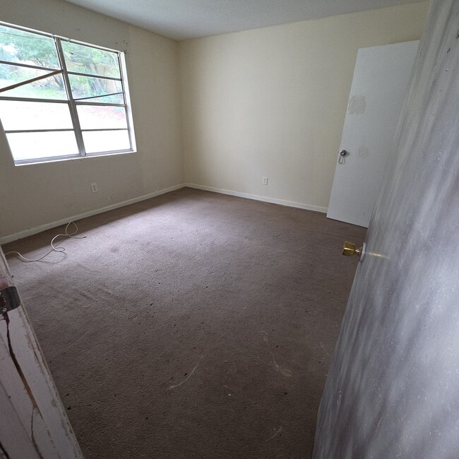 Photo - 2506 Banbury St