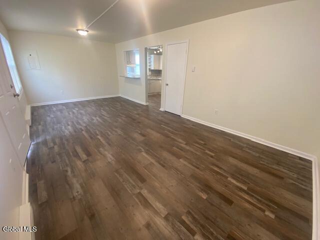 Photo - 70 Osborne St