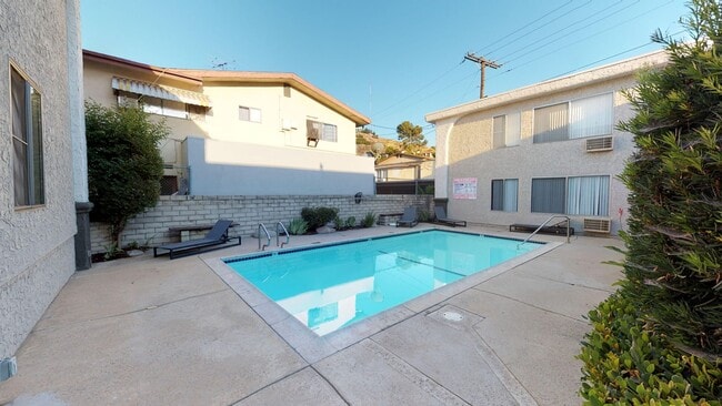 Rock Glen Villa Apartments