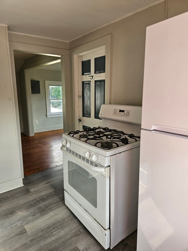 Photo - 315 W Thomas St Unit 1