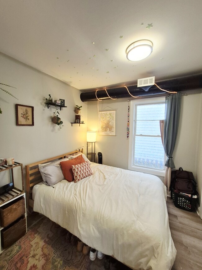 Photo - 1203 N 24th St