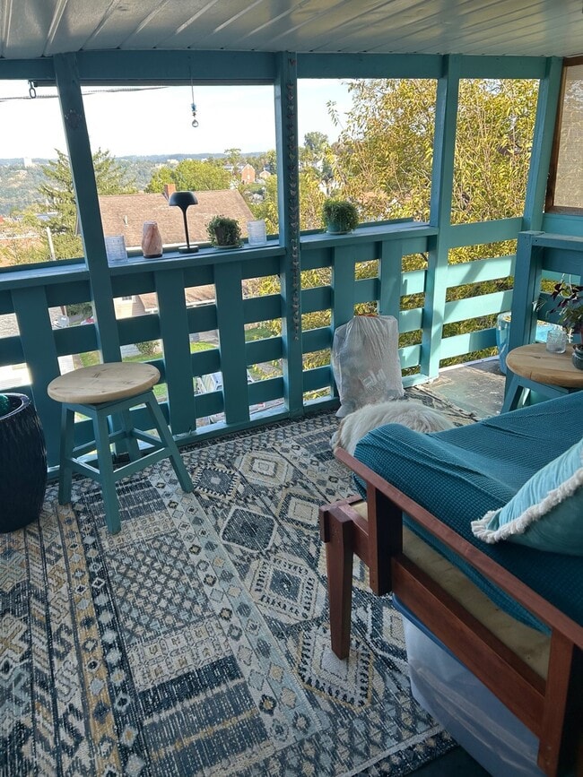 Photo - 604 1/2 Clinton Ave Unit 12