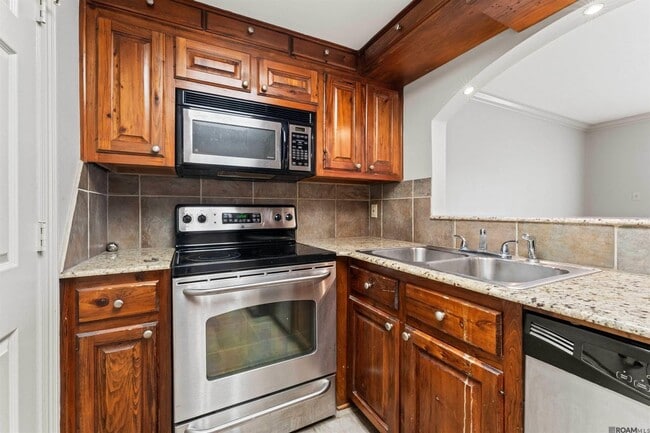 Photo - 2045 N 3rd St Unidad 209