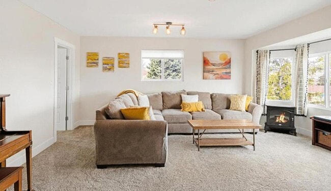 Photo - 10490 W Dakota Ave