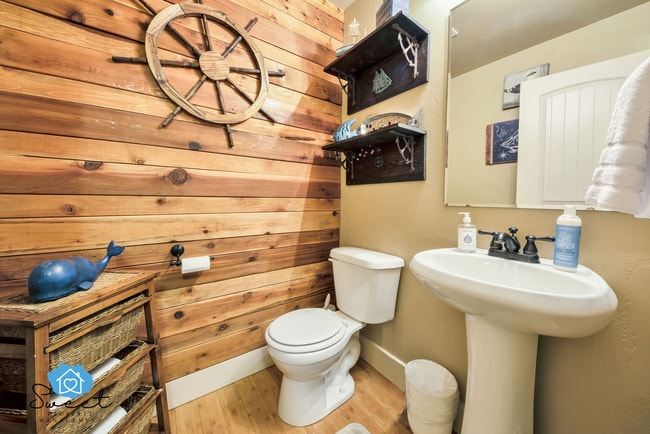 Photo - 5074 Alworth St