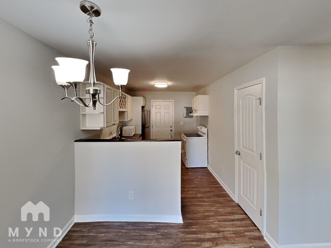 Photo - 305 S Spargo St