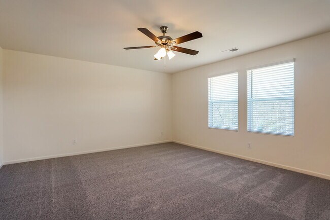 Photo - 192 Babbling Brk Dr