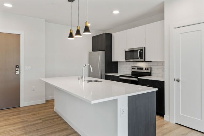 Photo - Theater Terrace Apartments