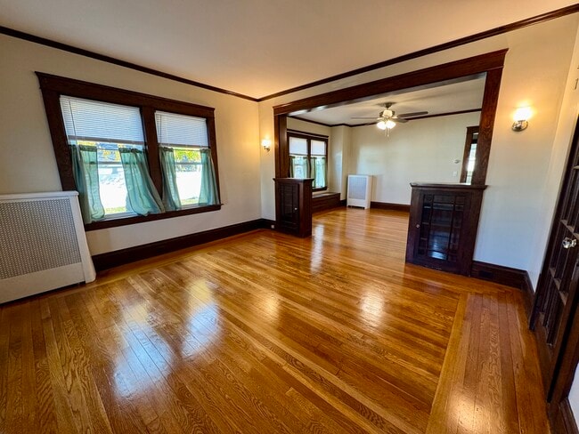 Photo - 16 Davis Ave Unit 1