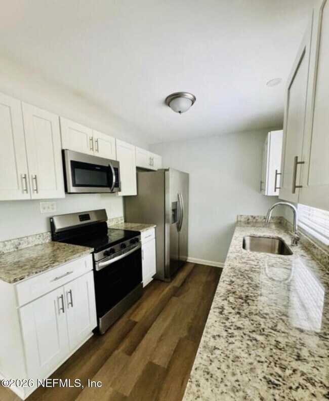 Photo - 8046 Triumph Ln S