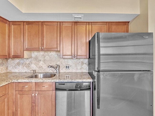 Photo - 3150 N Palm Aire Dr Unidad 508