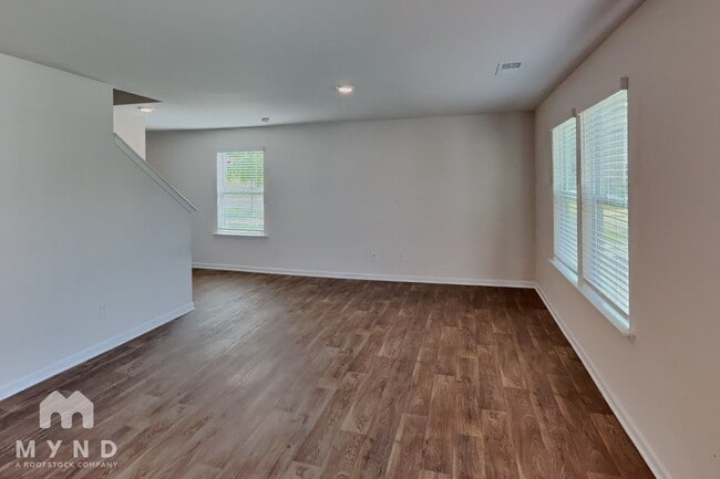 Photo - 2126 Allium Dr
