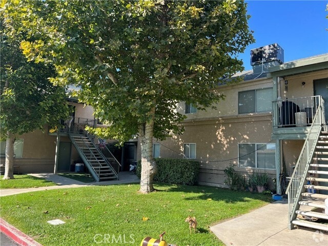 Building Photo - 4261 Cedar Dr Unit 10 Rental