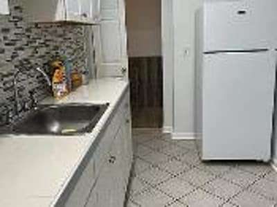 12 Elmwood Ave