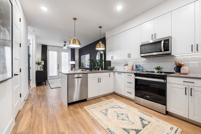 Building Photo - Bexley at Left Bank