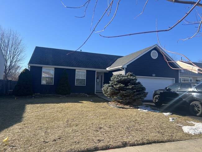 Building Photo - 2650 Cadbury Cir