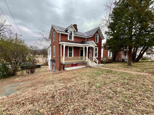 Photo - 500 Ridge St