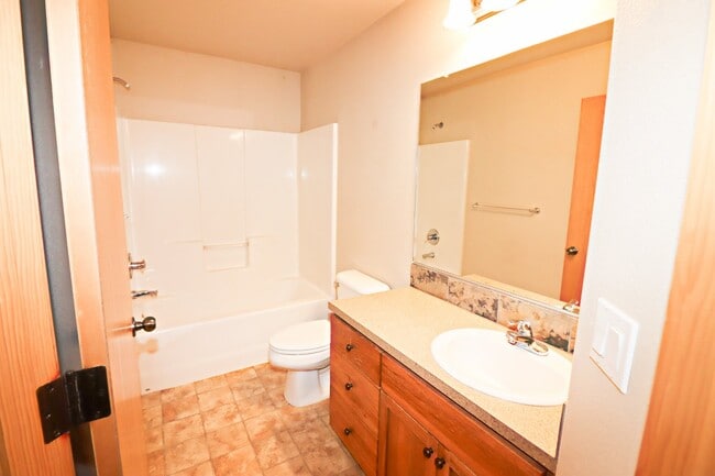 Photo - Townhome NE Bend