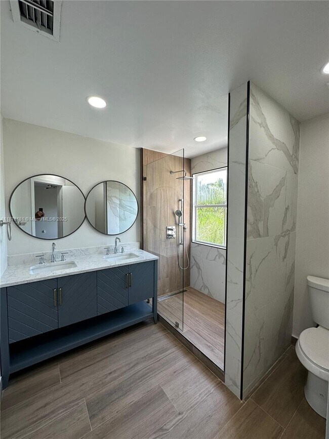 Building Photo - 9735 NW 49th Terrace Unit 414 Rental