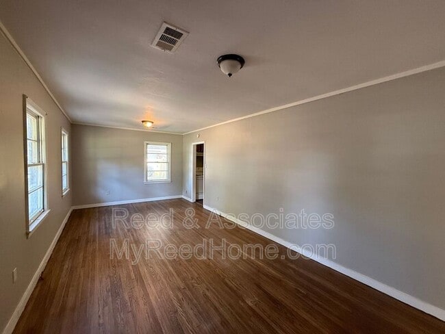 Photo - 7618 Marvin Rd
