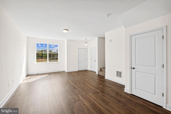 Photo - 3807 Castle Dr