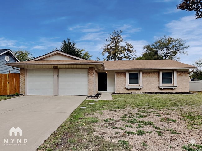 Building Photo - 14839 Greenvalley Dr