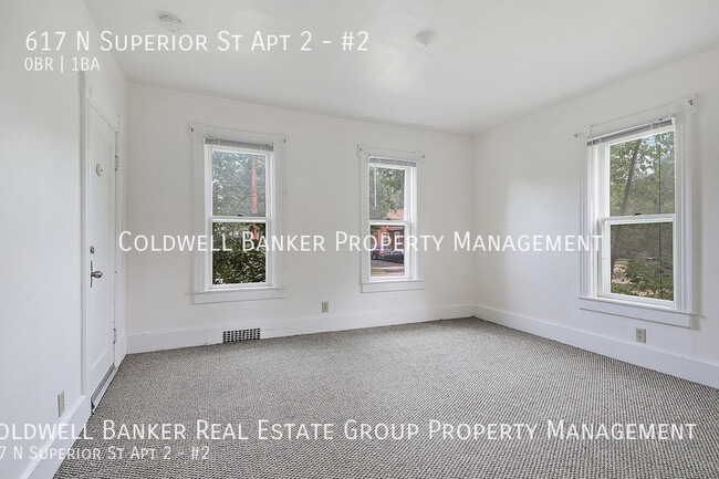 Photo - 617 N Superior St Unit #2