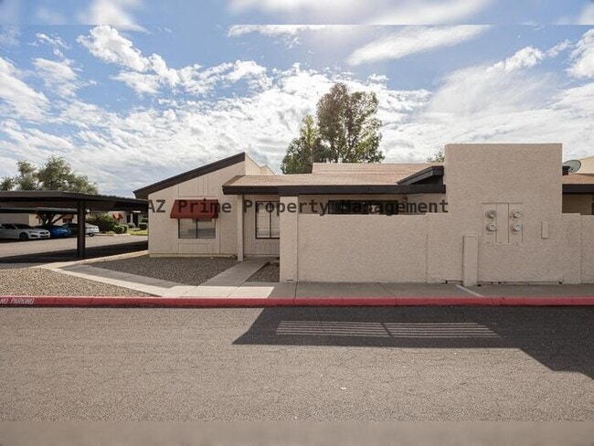 Photo - 2141 E Kirkland Ln