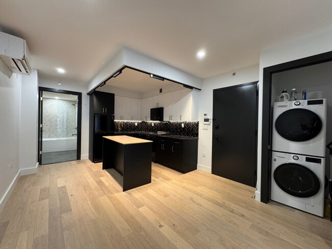 Photo - 154 Lenox Rd Unit 5