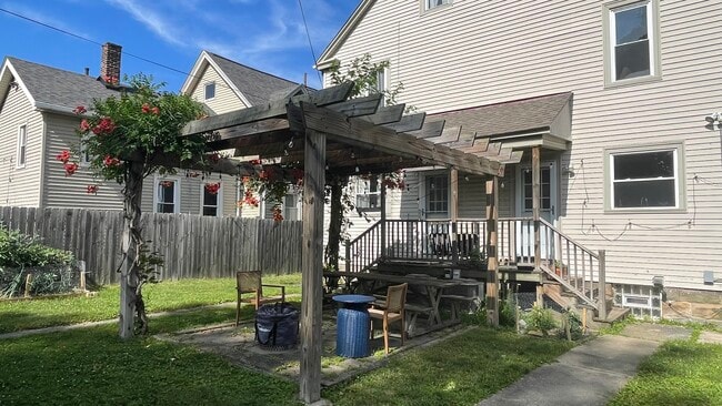 Photo - 1812 W 45th St