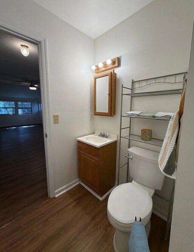 Bathroom - Unit D