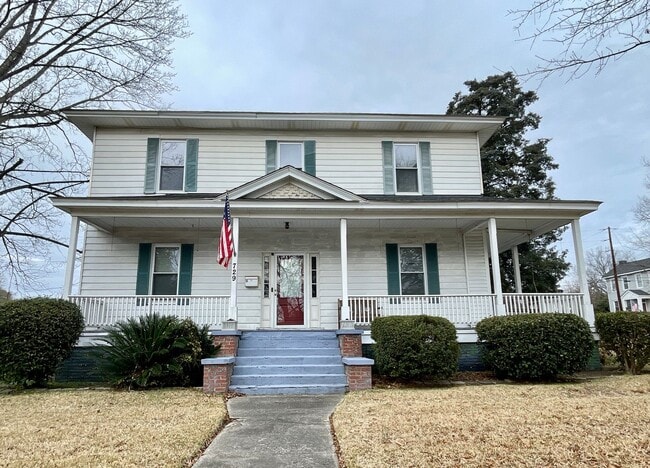 Building Photo - Olympia