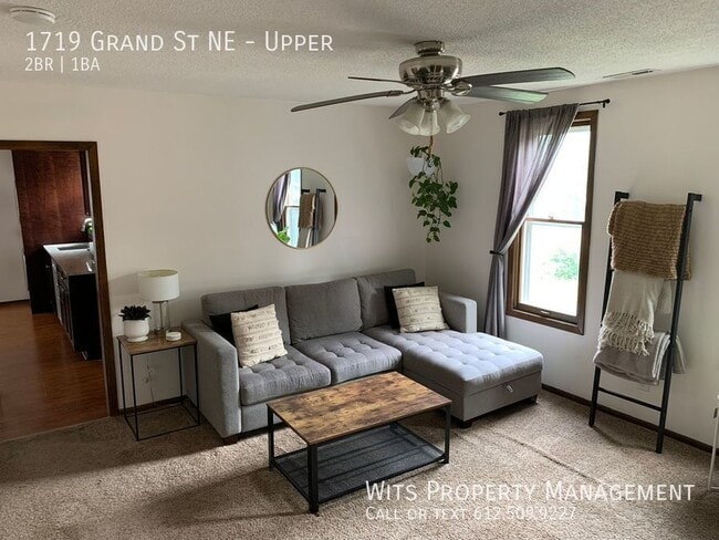 Photo - 1719 Grand St NE Apartamento Unidad Upper