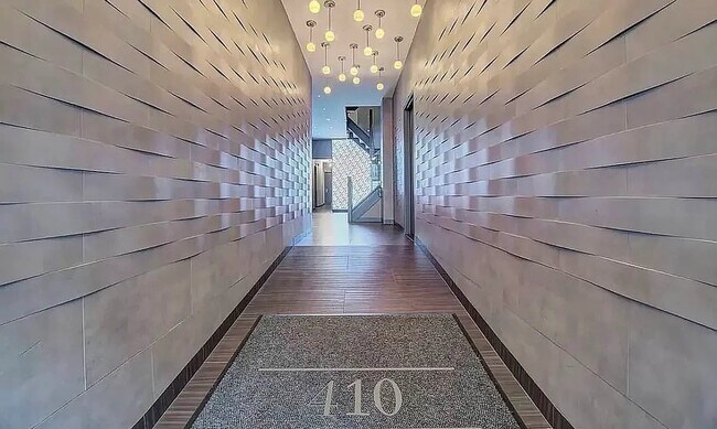 Photo - 410 E 13th St Unidad 2