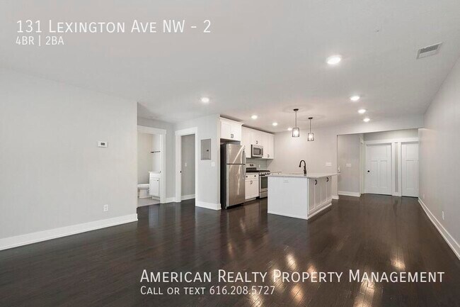 Photo - 131 Lexington Ave NW Unidad 2