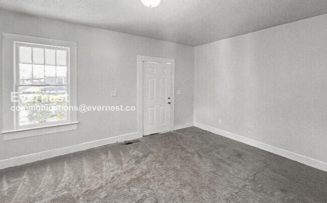 Photo - 3920 39th Ave N