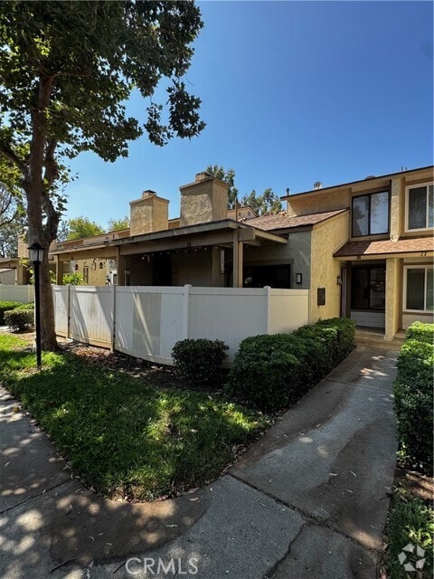 Building Photo - 1031 S Palmetto Ave Unit J8 Rental