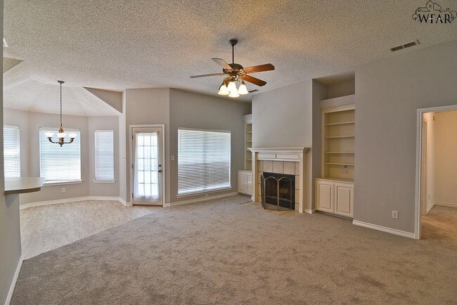 Photo - 6009 Van Dorn Dr