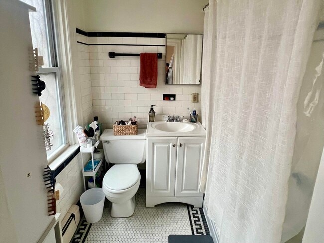 Photo - 207 3rd St Unit 3