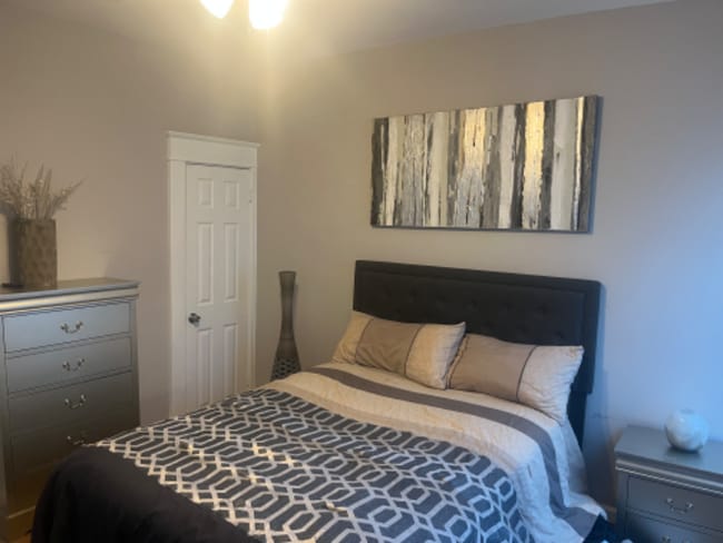 Photo - 2817 Presstman St