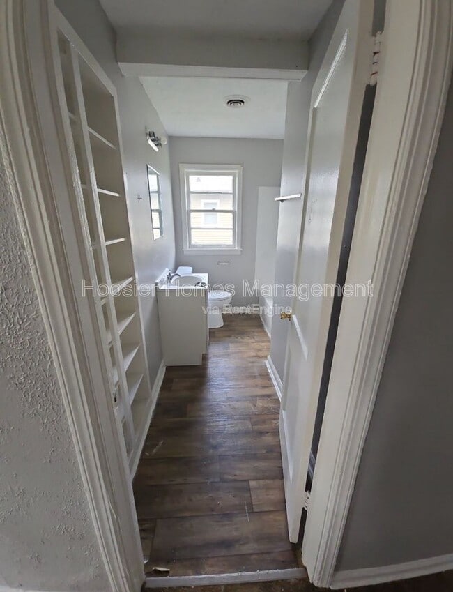 Photo - 2202 N Kitley Ave